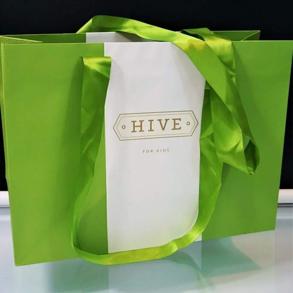 Hive Boutique Store West Palm Beach Florida Totes 2 Paper Gift Bags Rope Handle
